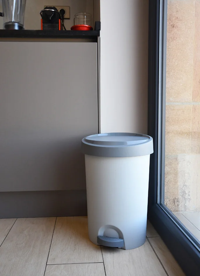 EDA Poubelle à pédale Stepy, 15 litres, PP, anthracite - OEM 010629 G.ANT
